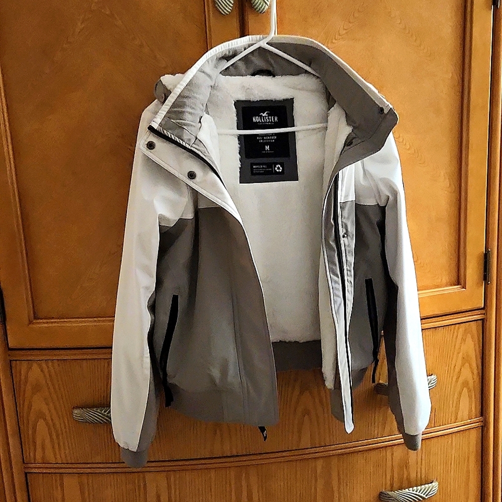 Hollister jacket